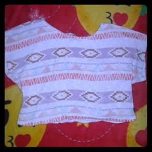 Color patterned crop top